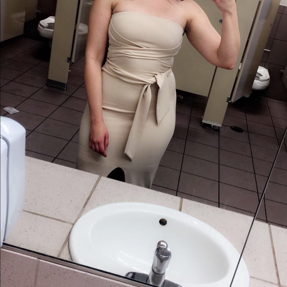 Lulus Strapless dress